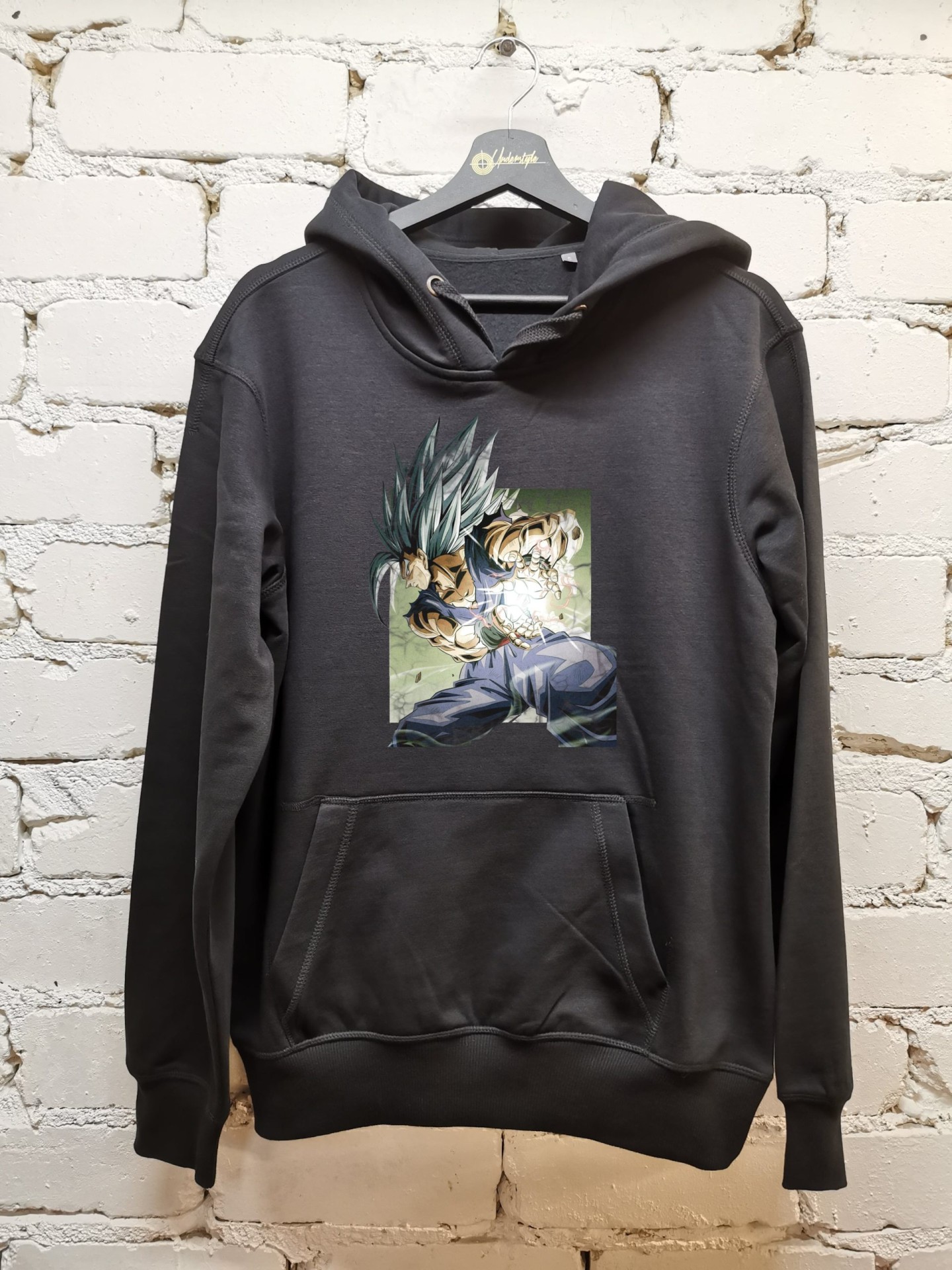 Džemperis su kapišonu “Dbz” 1 džemperis su kapišonu “dbz”