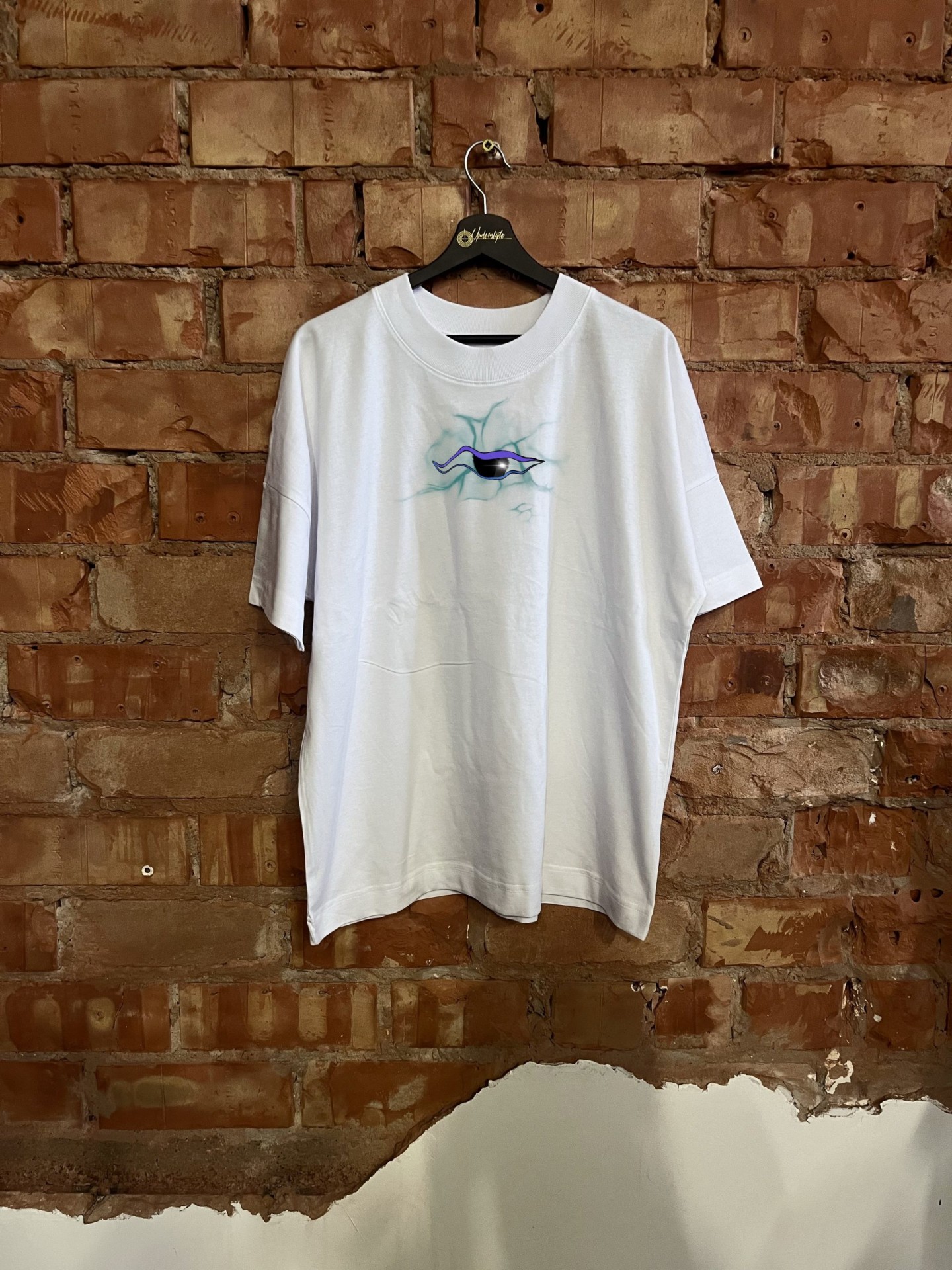 Oversized marškinėliai su spauda „Mirkt“ 2 oversized marškinėliai su spauda „mirkt“ - image 2