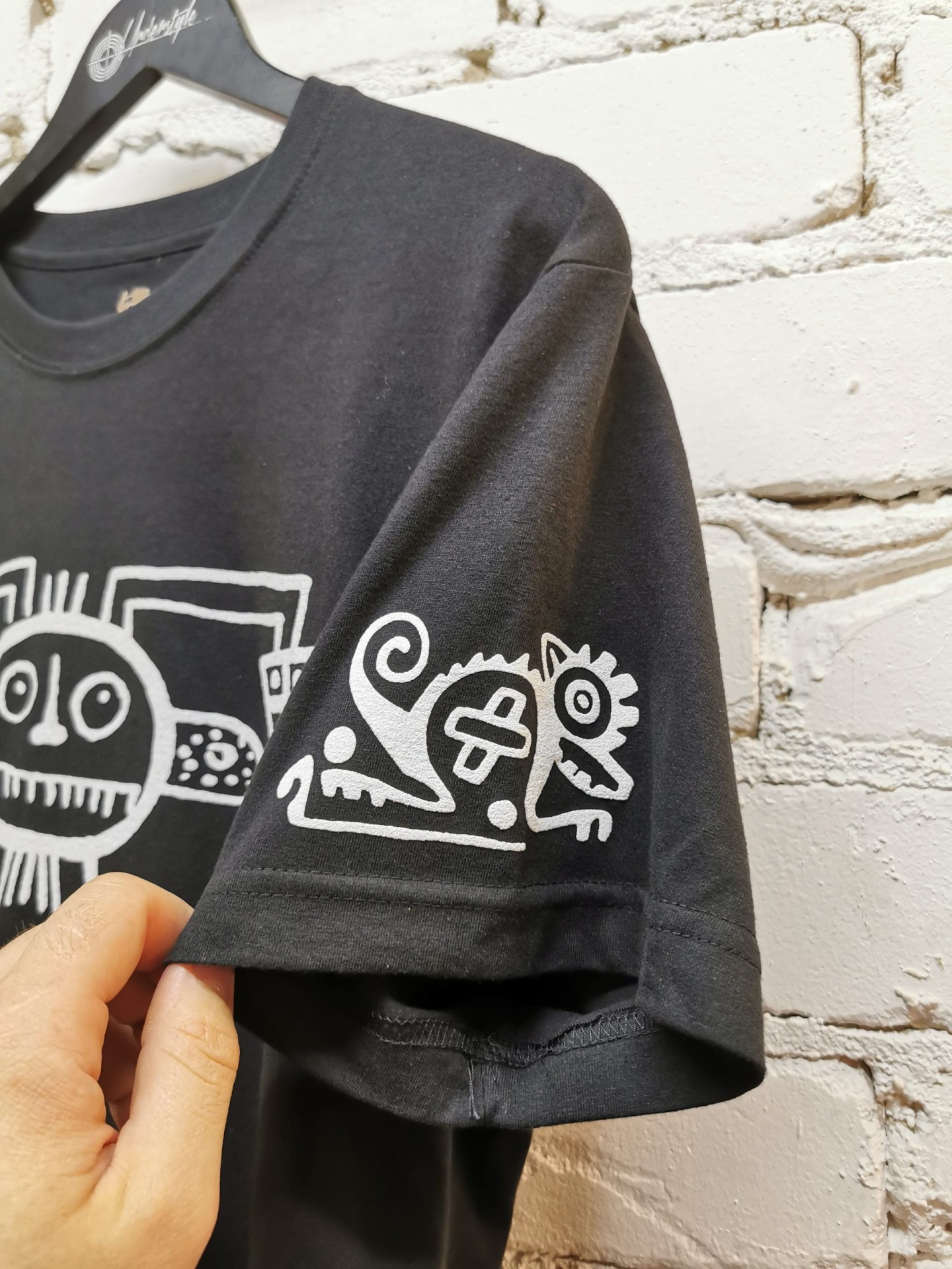 Organinės medvilnės marškinėliai su šilkografijos spauda "Albins" 2 organinės medvilnės marškinėliai su šilkografijos spauda "albins" - image 2