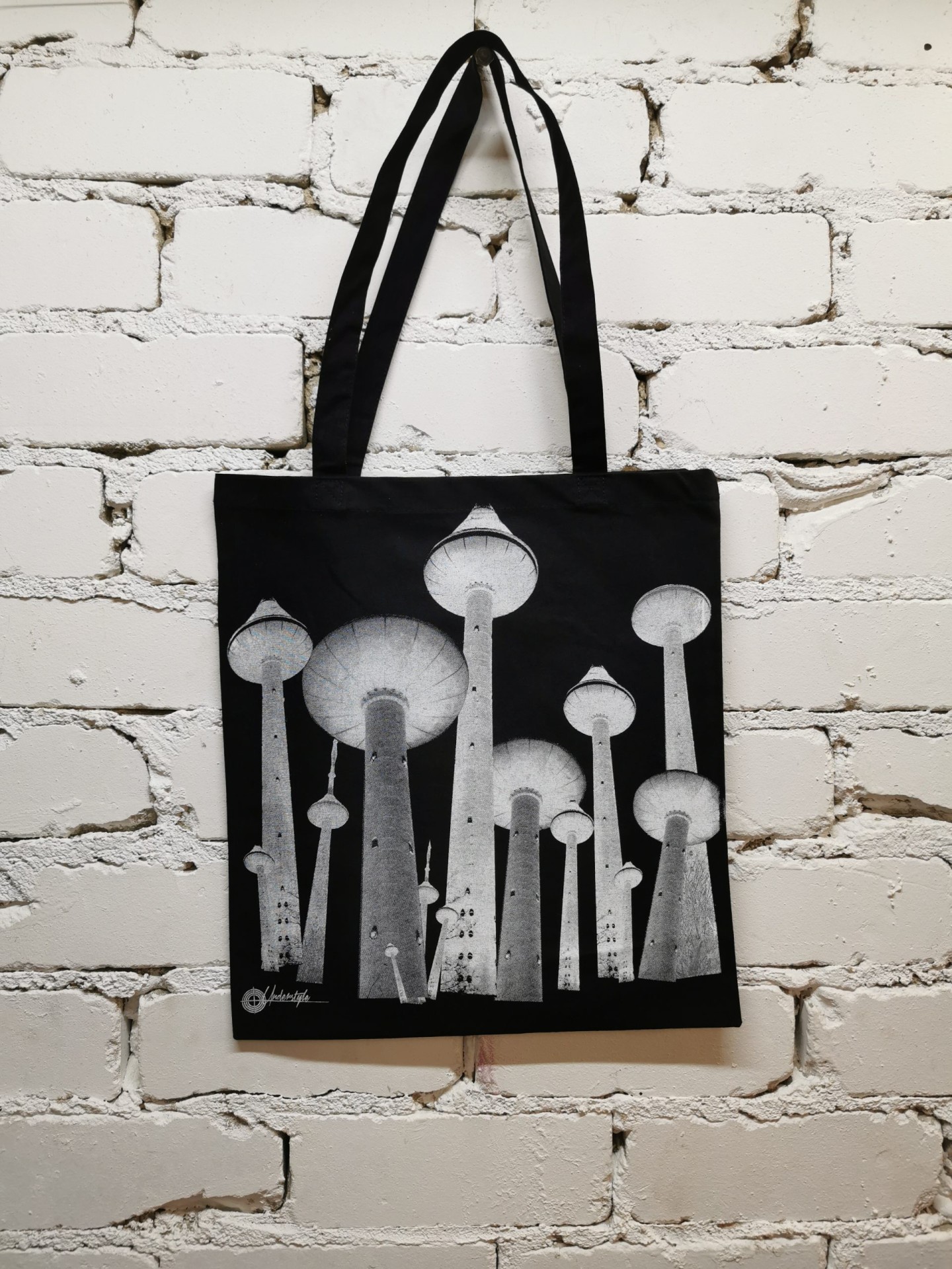 Drobinis maišelis su šilkografijos spauda "TeleGrybas" 1 drobinis maišelis su šilkografijos spauda "telegrybas"